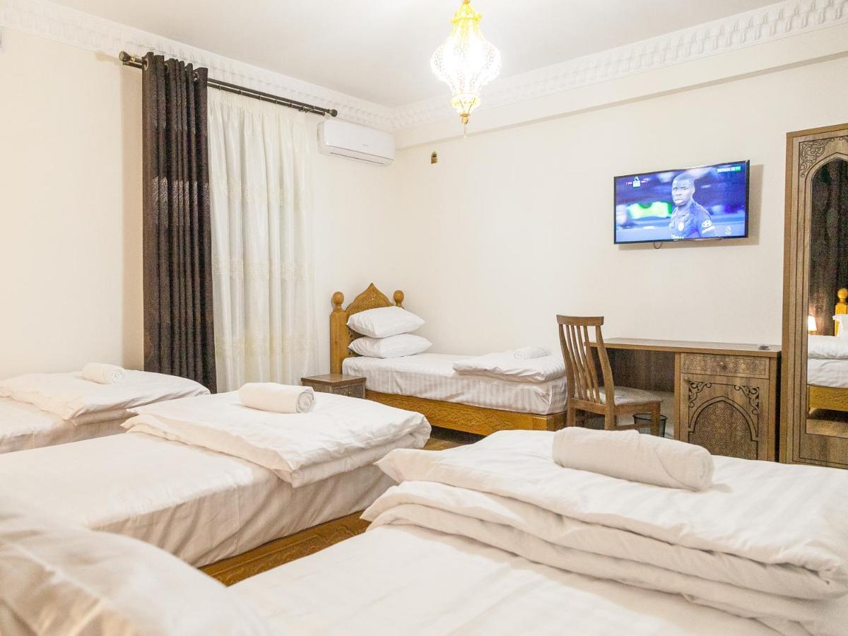 Royal Bukhara Hotel エクステリア 写真