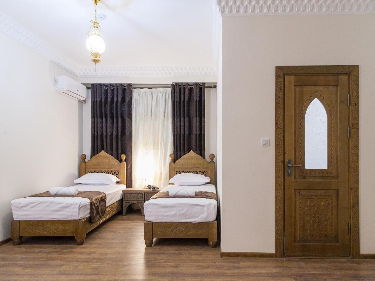 Royal Bukhara Hotel エクステリア 写真