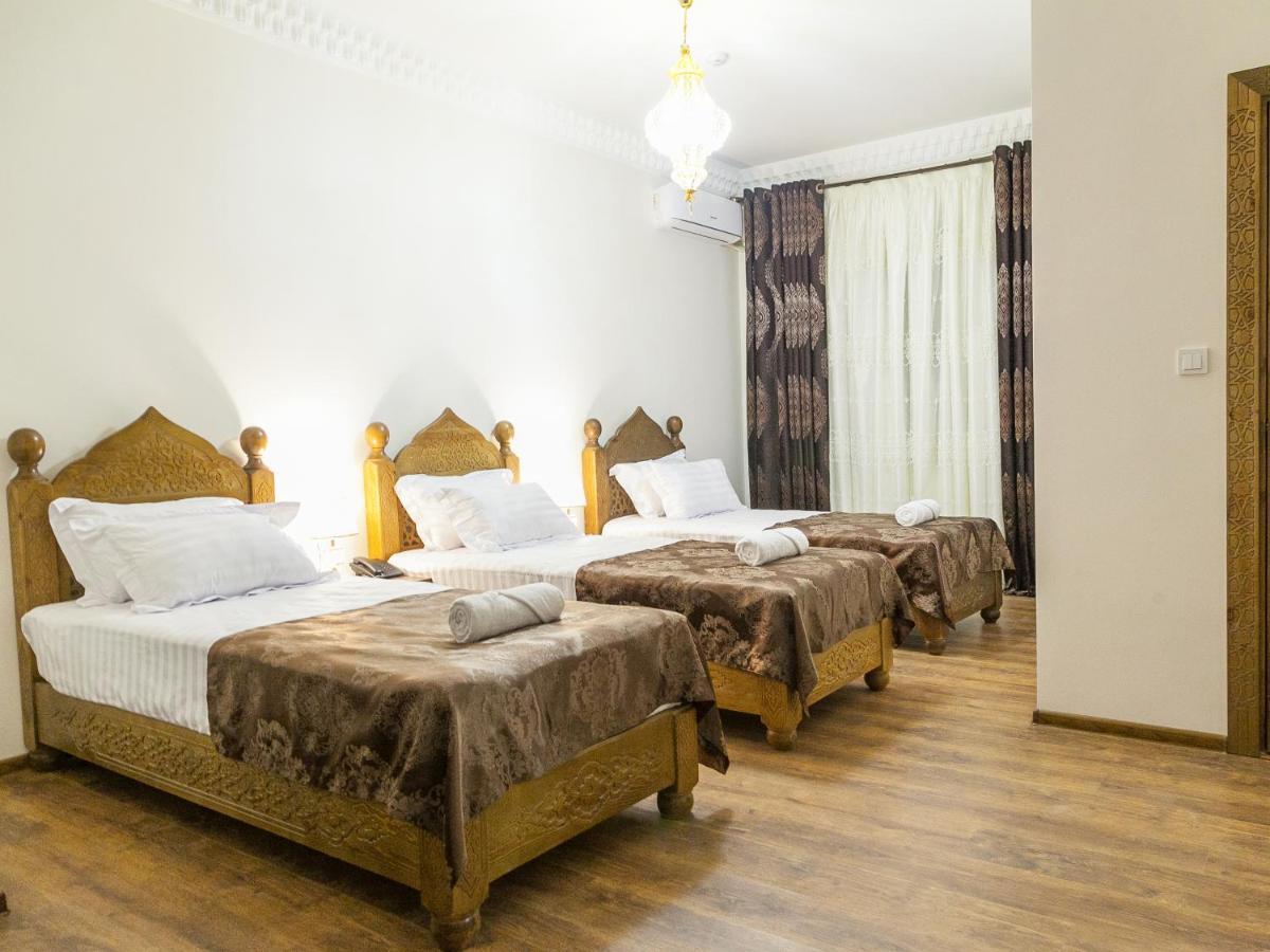 Royal Bukhara Hotel エクステリア 写真