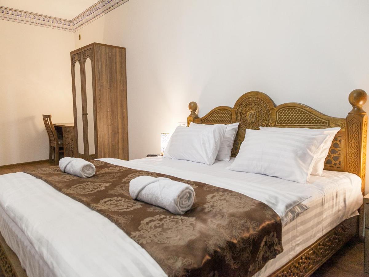 Royal Bukhara Hotel エクステリア 写真