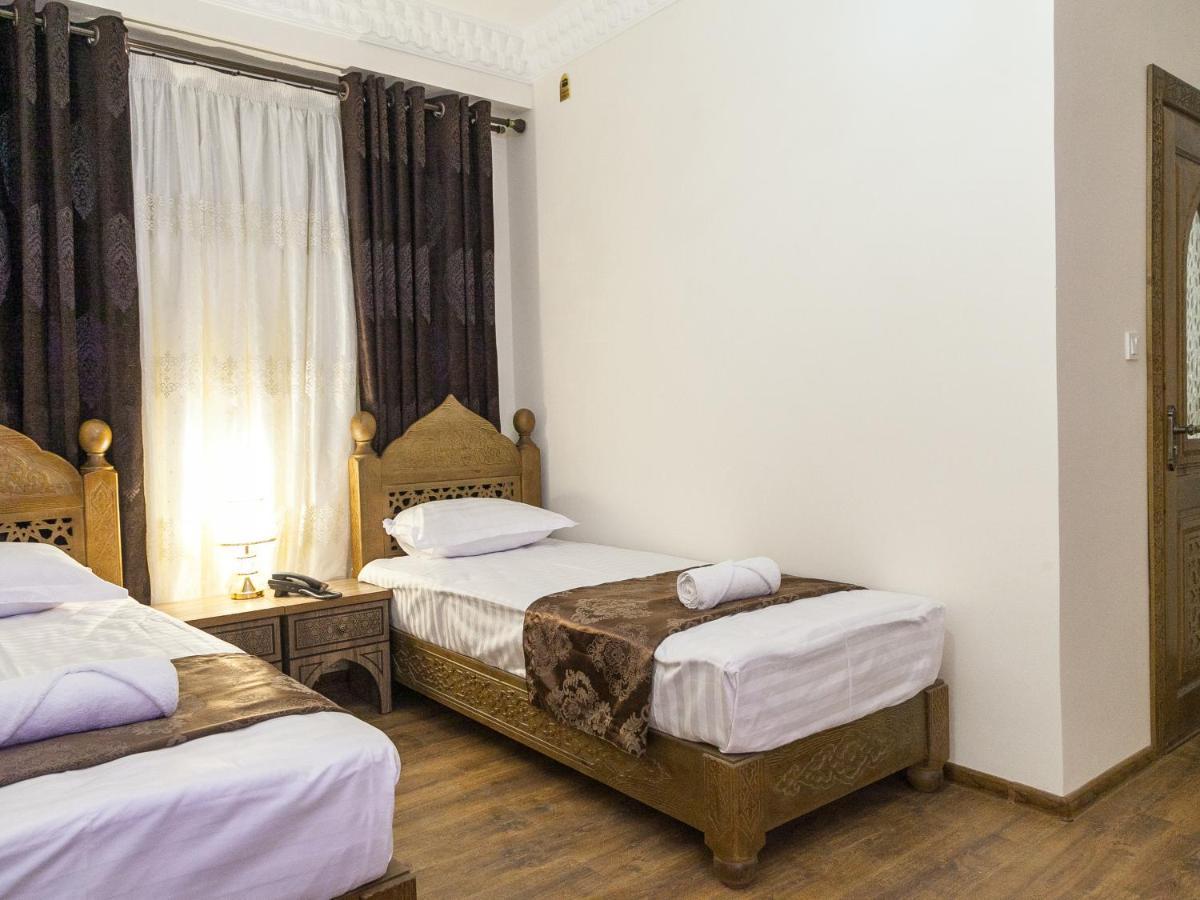 Royal Bukhara Hotel エクステリア 写真
